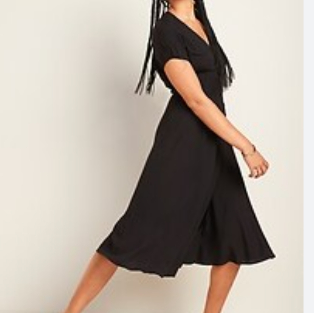 Old Navy Black Wrap Dress Large